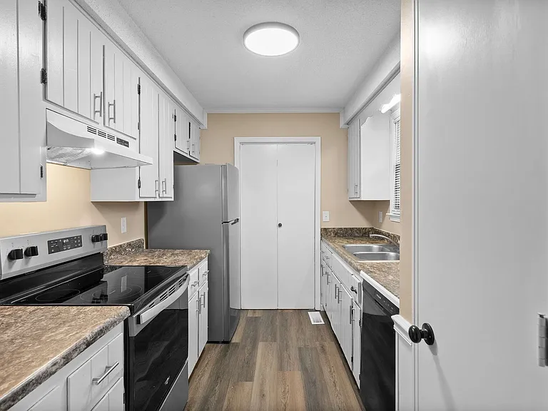 619 Ranch Hill Dr — Photo 14