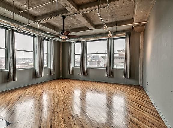 5th image of 2107 Grand Ave Unit 605