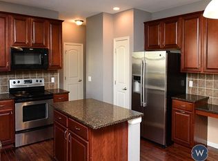 16258 Loop St, Omaha, NE 68136