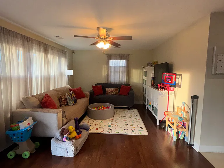 2909 Crafton Dr — Photo 14
