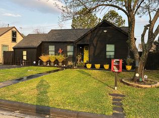 2043 Des Jardines St, Houston, TX 77023