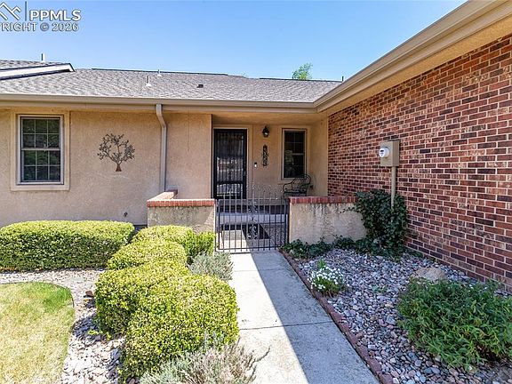 3rd image of 2053 Windham Way