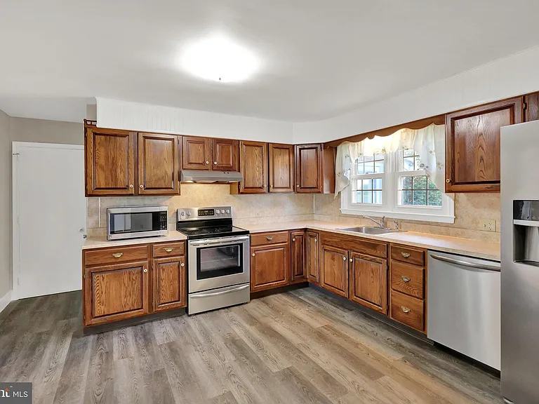 13 Lupine Ln — Photo 10