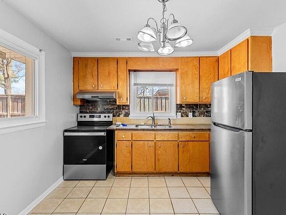 2nd image of 1306 Hudson Ave