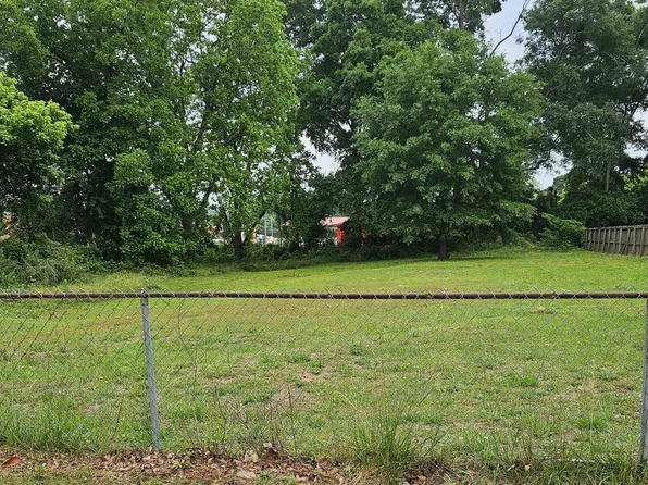 903 2nd Ave N, Clanton, AL 35045
