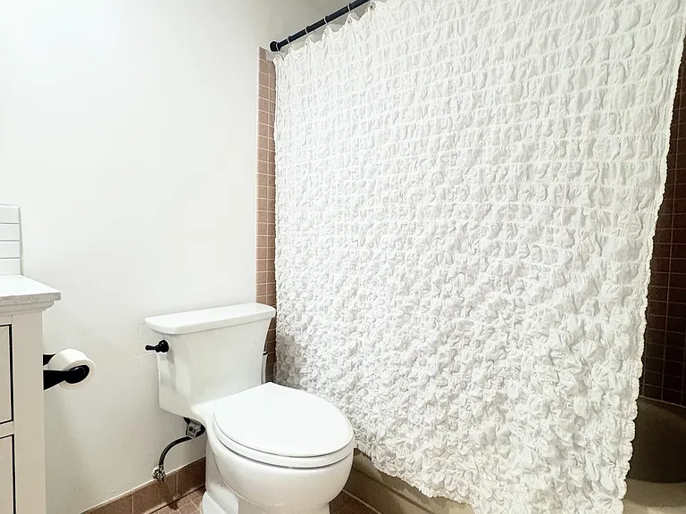 1301 N Courthouse Rd #805 — Photo 11
