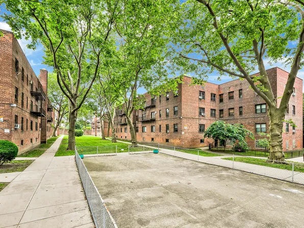 8867 Bay 16th Street image 16 of 17