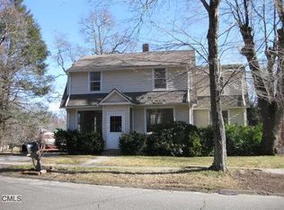 1330 Cutspring Rd, Stratford, CT 06614