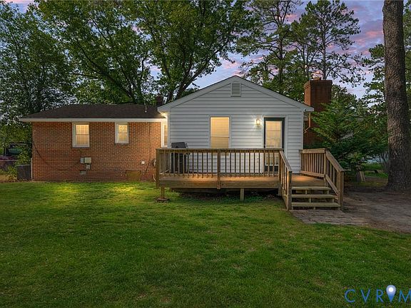 2nd image of 1343 Bartlett Rd