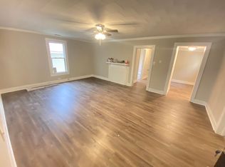 905 8th St, Statesville, NC 28677