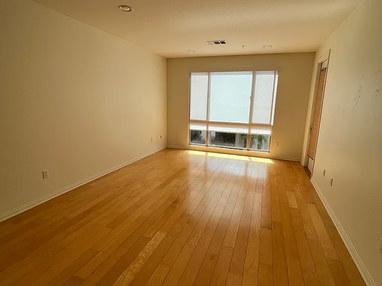3887 Pell Pl #221 — Photo 4