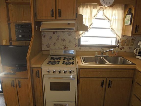 4th image of 1510 E Business 83 Unit H12