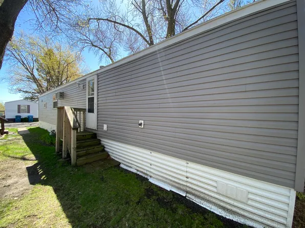 20 Lee Steet, Forest Lake, MN 55025