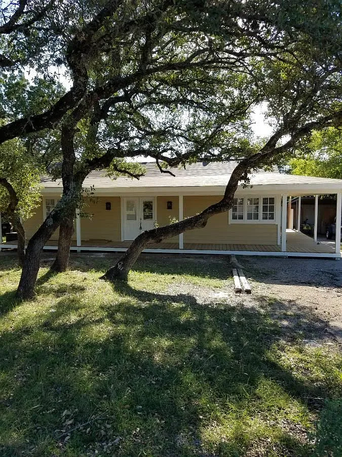 Building Photo - 1654 Skyline Dr #1