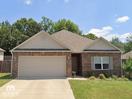 2240 Mary Alice Dr Photo 1
