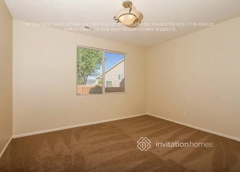 1044 Clogger Ln — Photo 11