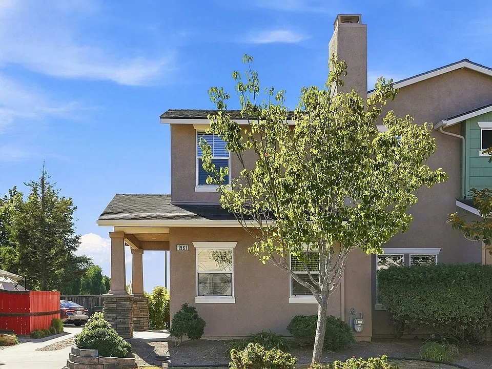 1961 Devaul Ranch Dr