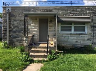 36 E Main St, Cambridge City, IN 47327