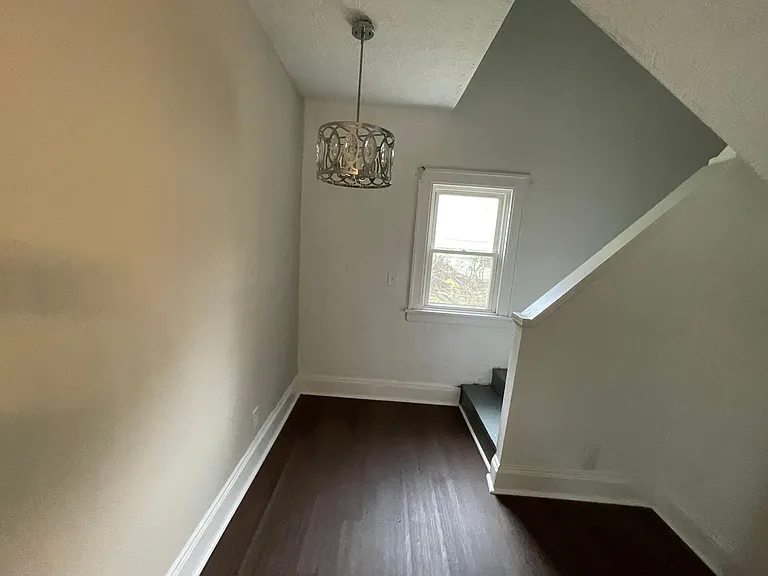 6553 Newman Ave — Photo 5
