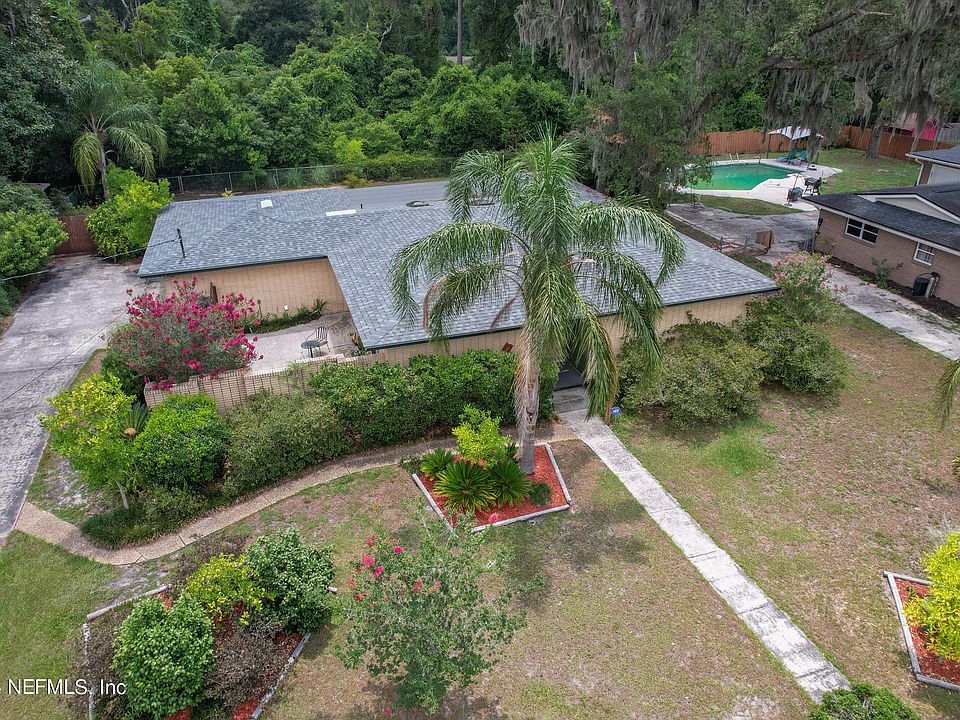 1st image of 3343 SHENANDOAH Drive E