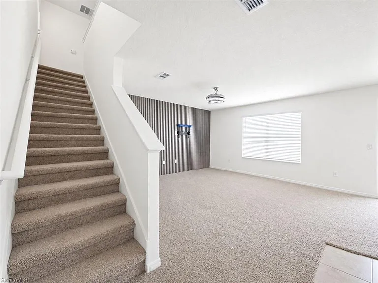 2736 Dumont Ln — Photo 11