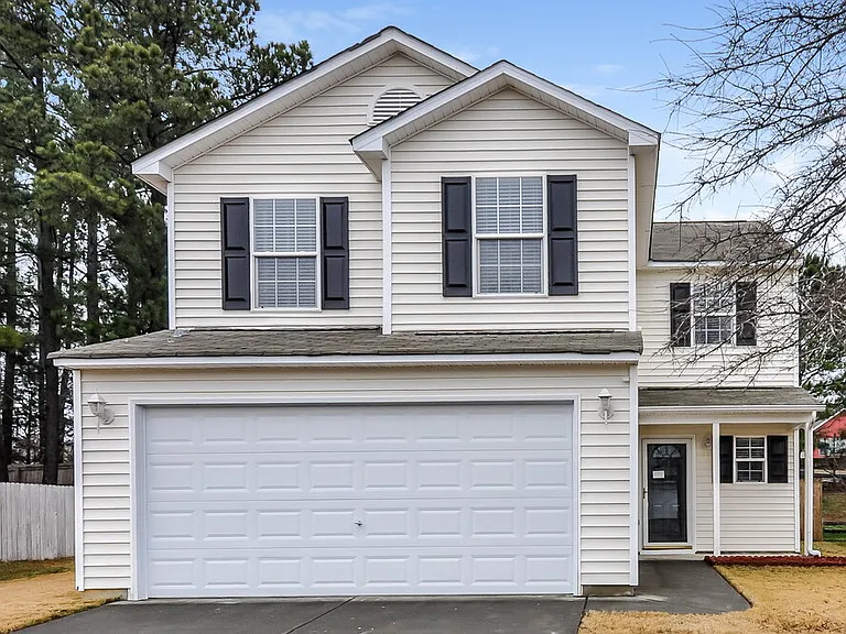 4027 Taylor Oaks Dr — Photo 1
