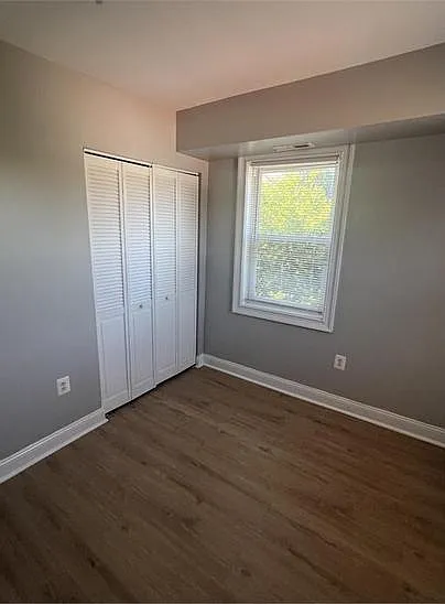 Unit Photo