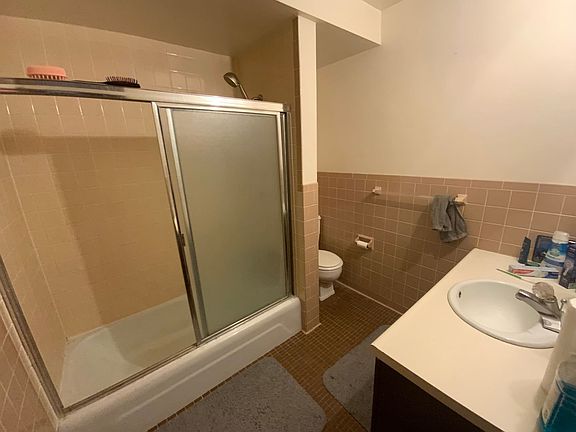 3rd image of 1402 Bass Ave #C