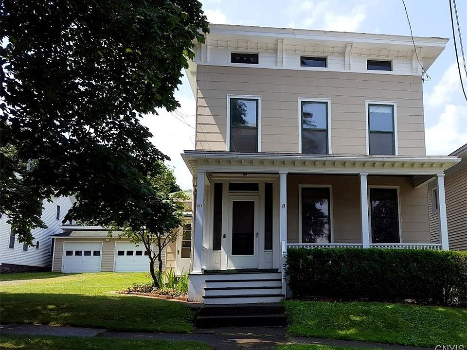 1st image of 104 E 5th St