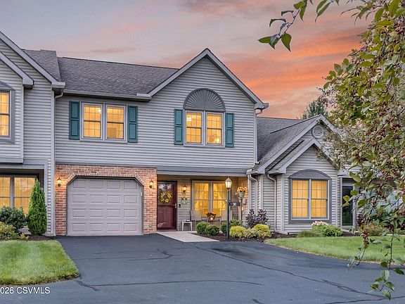 3rd image of 50 Rolling Ridge Dr