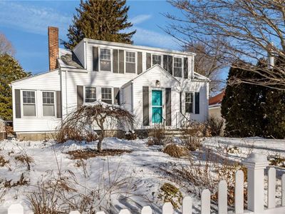 31 Chachapacassett Rd, Barrington, RI, 02806