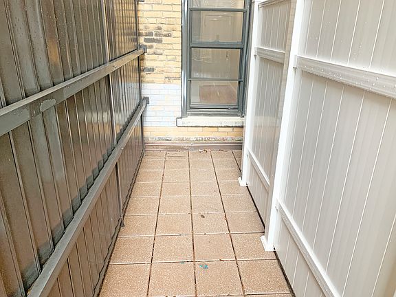 5th image of 210 W 70th St APT 214
