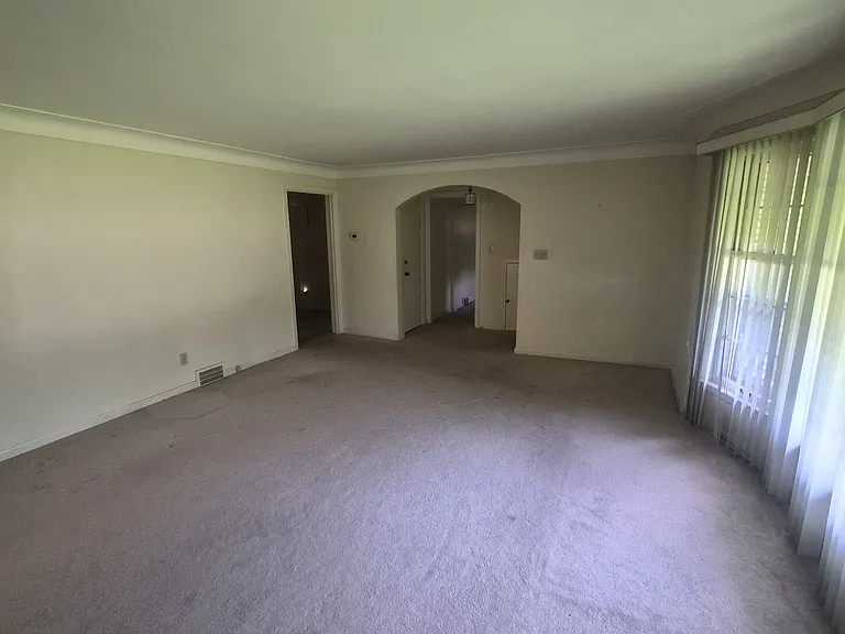 13699 Cedar Rd #1 — Photo 2