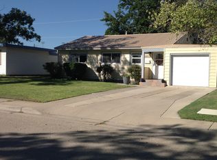 1007 Dogwood Ln, Carlsbad, NM 88220