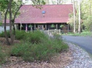 326 Plymouth Colony, Buchanan, MI 49107