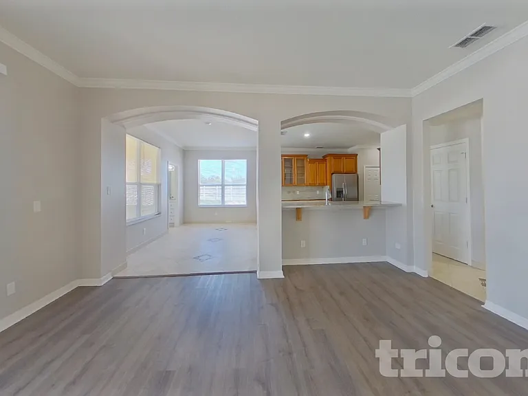 1815 Honeydew Ct — Photo 2