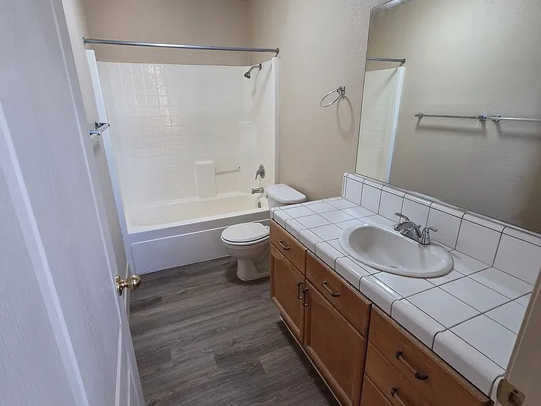3600 Nadia Ct — Photo 14