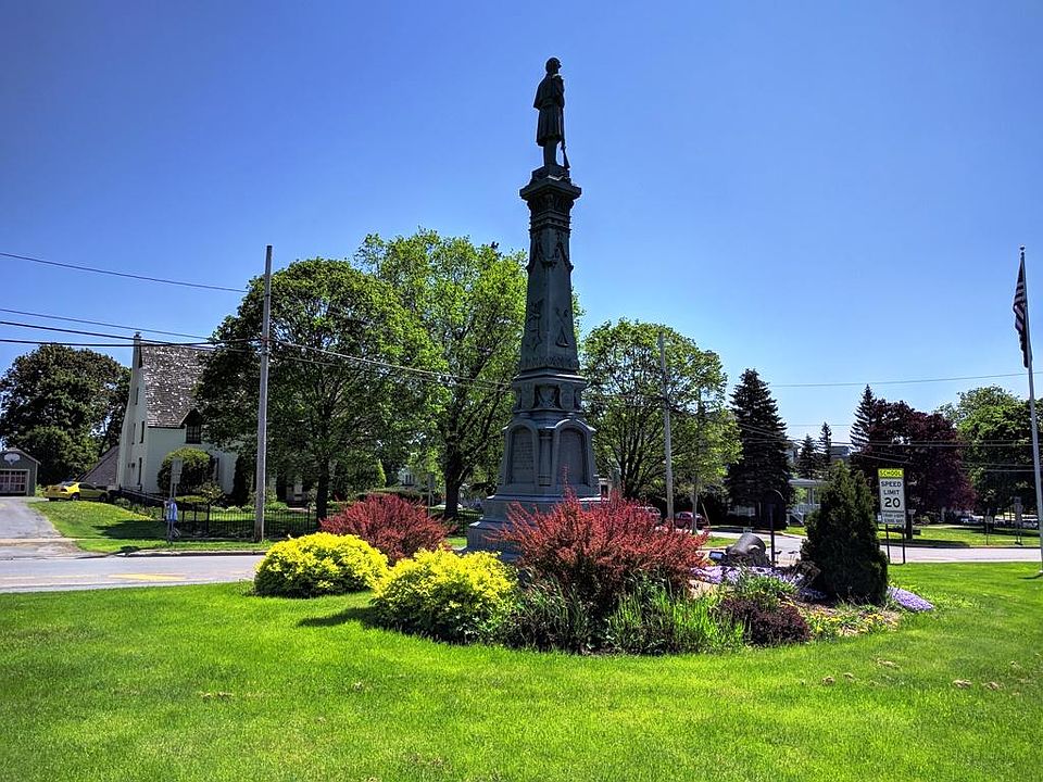 7697 N State St Lowville, NY, 13367 Apartments for Rent Zillow