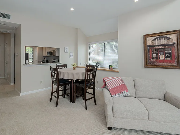 9910 Royal Ln #1101 — Photo 15