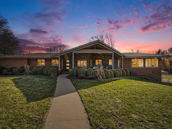 1640 Gladys Ave, Grand Haven, MI 49417