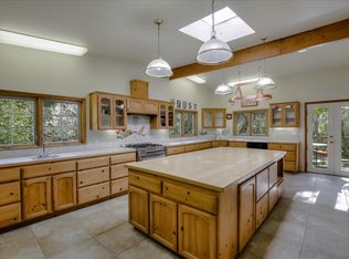 9774 Zayante Dr, Felton, CA 95018