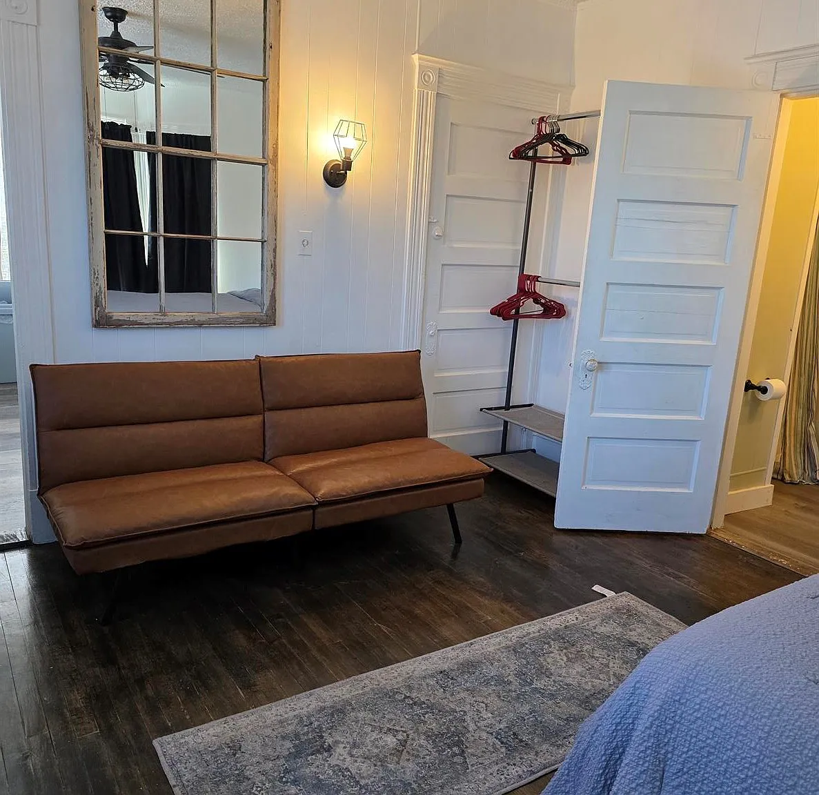 1 bed, 3797 sqft, $1,250 — Photo 2