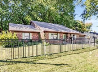 302 N Madison St, Knightstown, IN 46148