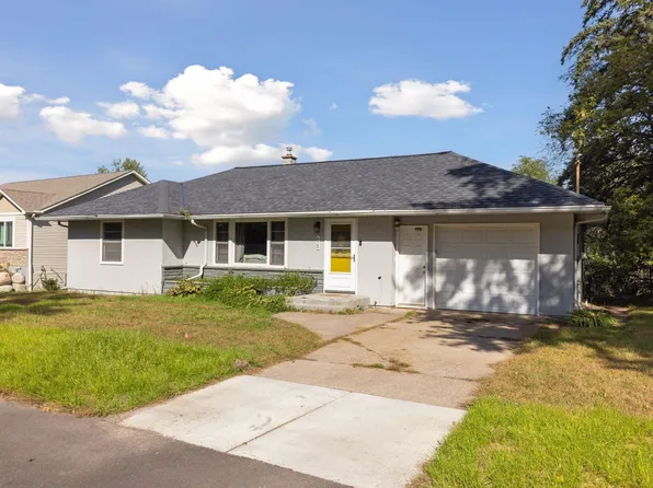 675 Koehler Rd, Saint Paul, MN 55127