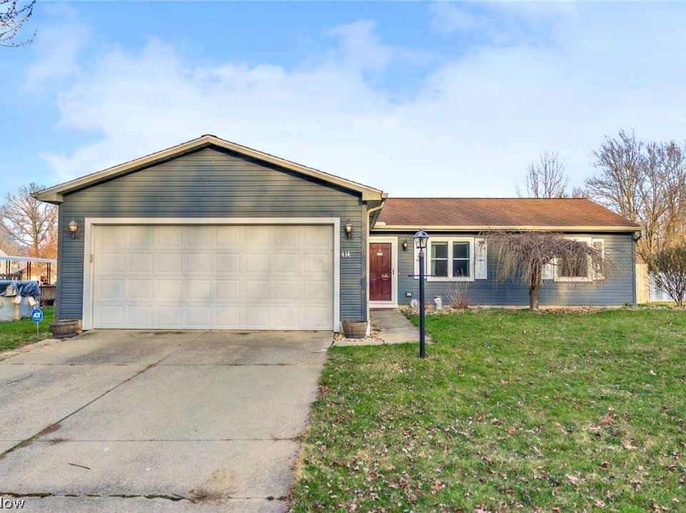 1st image of 414 Bayberry Dr