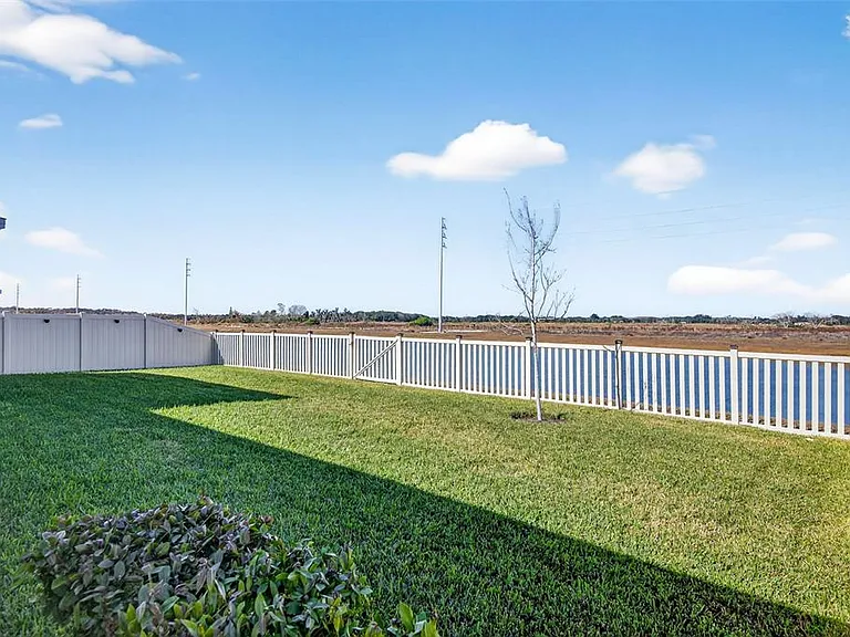 15217 Zircon Red Dr — Photo 44