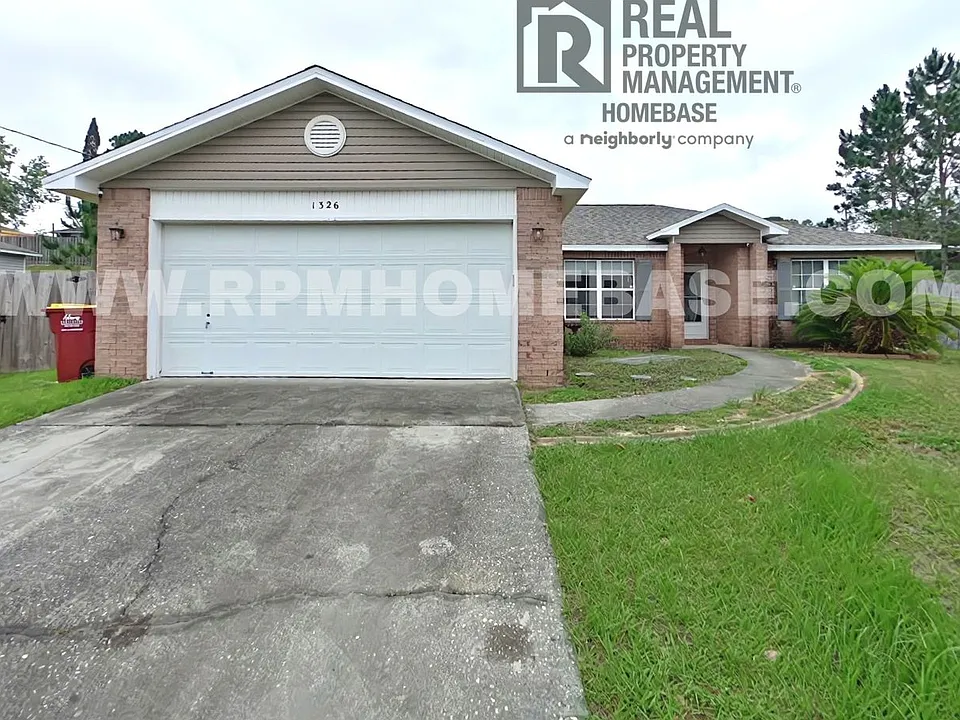 1326 Jeffrine Dr