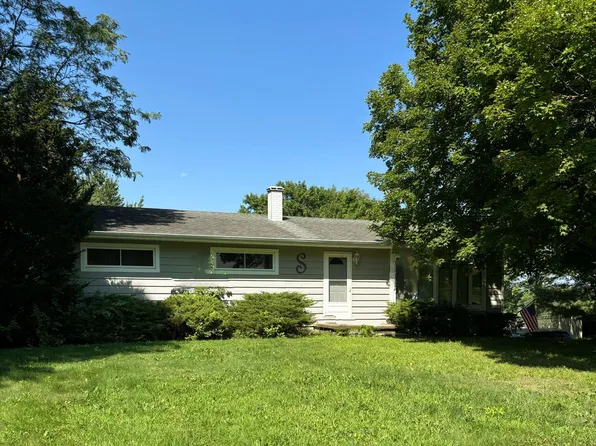 1182 N 450 E, Chesterton, IN 46304