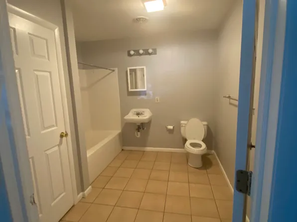 106 Project Rd, Troy, NY