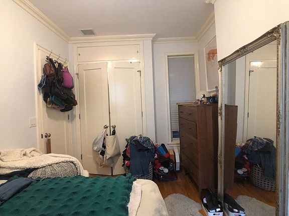 5th image of 501 12th St APT 2L